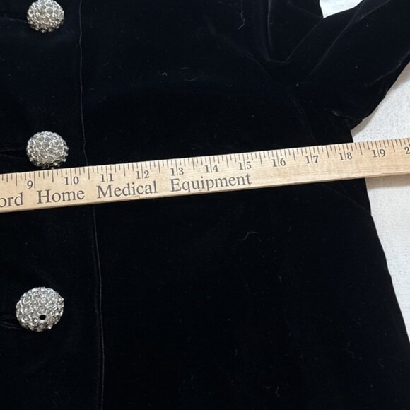 VTG Black Velvet Duster Coat Rhinestone Buttons Long 60's Luxury Romantic Sz S - Picture 7 of 14